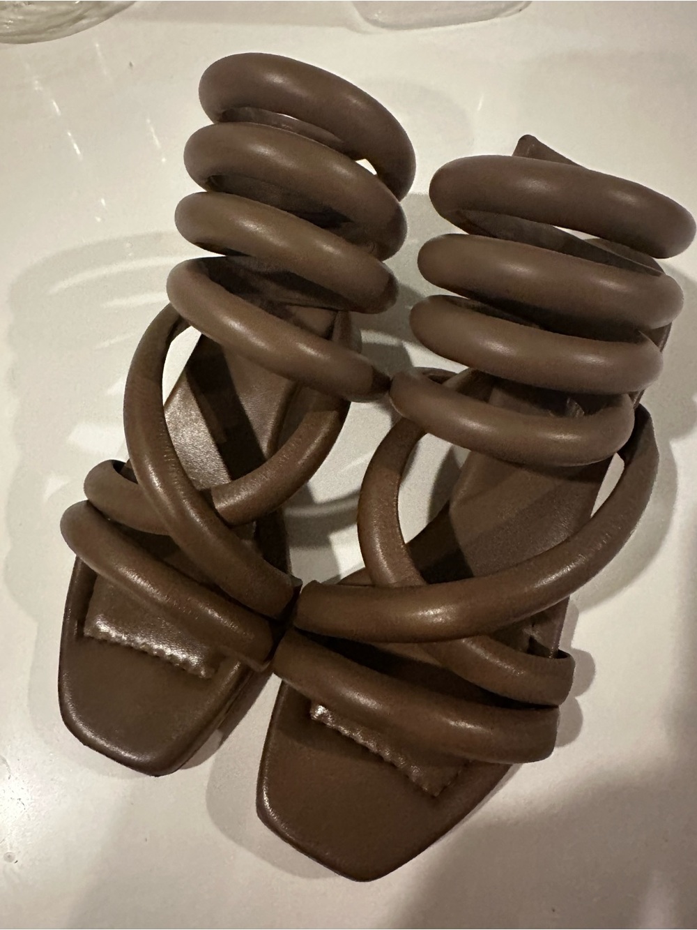 Nora Lozza Sandals US 7